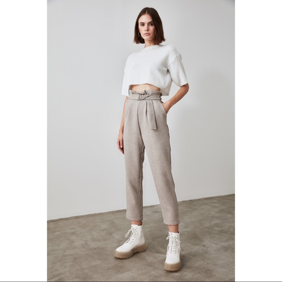 Woman Ankle Cropped Gray Tie Pants Medium - Picture 4 of 6